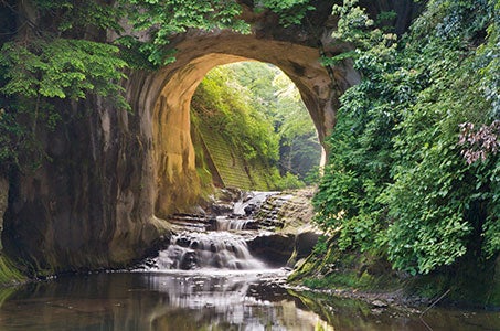 【高松空港発着】土浦全国花火競技大会と秋彩の房総半島・横浜3日間 ~花火大会と絶景・遊覧・秘境を巡る~2